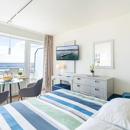 Strandallee - Ferienapartments Direkt Am Von Haffkrug